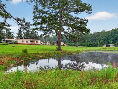 11046 Upper State Line Rd