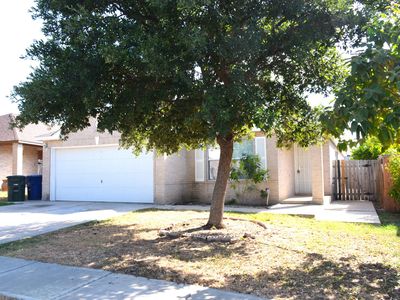 Property at 520 Gandara Dr, Laredo, TX