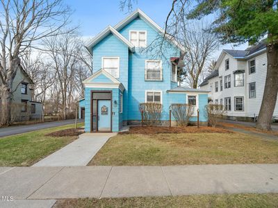 497 Glen Street