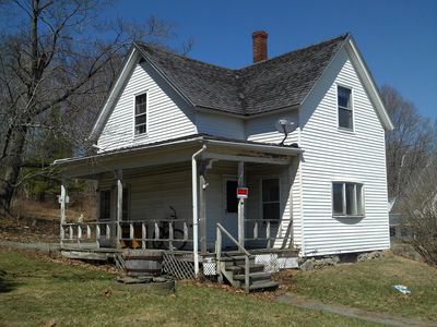 1025 Commercial Street