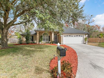 336 N ELVERTON Place