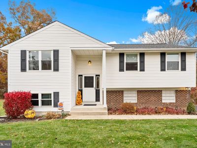 Property at 106 Hawthorne Dr, North Wales, PA