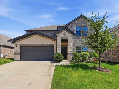 233 Luna Ln