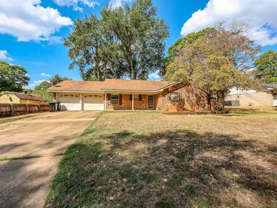 1701 Rodden Dr