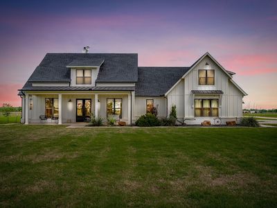 5520 Big Valley Cir