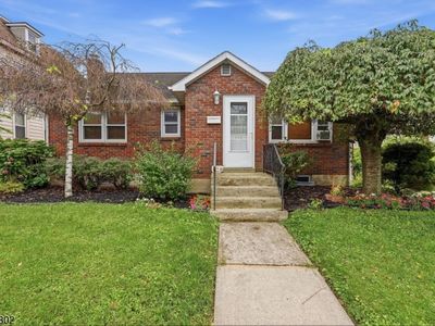 378 Ann St