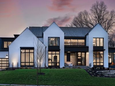 10600 Holliday Farms Blvd