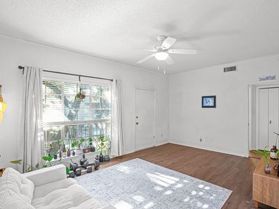 4438 Harlanwood Dr APT 211