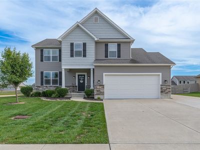 201 Oakridge Ct