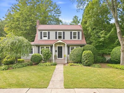 103 Lewis Ave