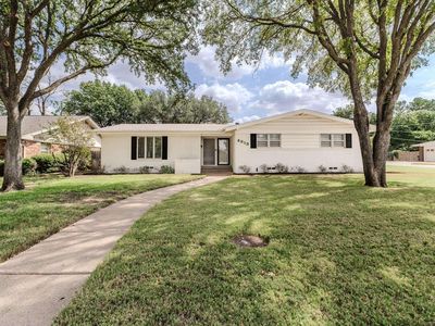 4813 Neta Ln