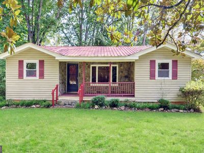 Property at 910 Hells Hollow Rd, Blue Ridge, GA