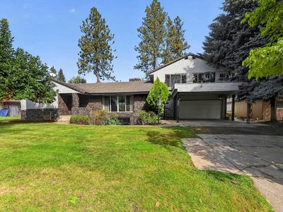 105 E High Dr