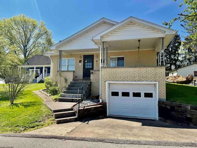 228 Meadowlane Ave