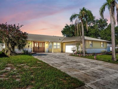 601 Fieldstone Dr