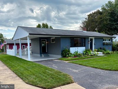 66 Mayfield St