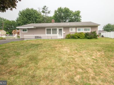 51 Serpentine Ln