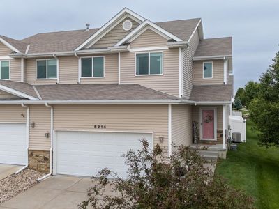 8914 Blacksmith Ct