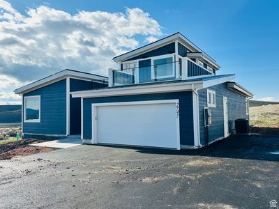 2747 S Country Club Way