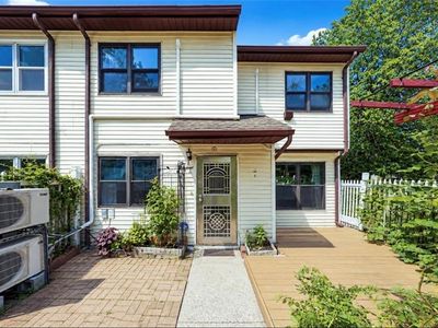 200 Pierce St #A