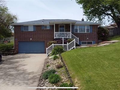 Property at 135 Melinda Dr, Wintersville, OH