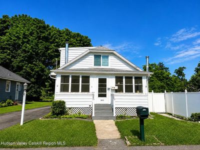 1011 Columbia Street