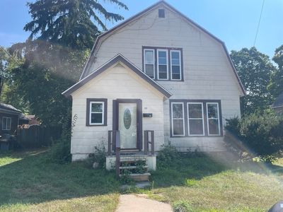 97 White St