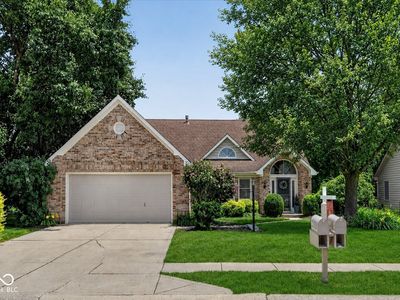 11501 Woodview East Dr