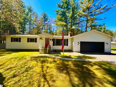 881 Geller Ct