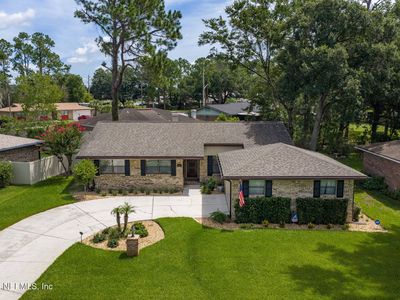 8951 BROOKSHIRE Court