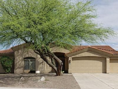 2470 N Castle Rock Dr