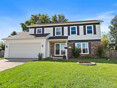 Property at 14 Woodridge Ln, Streamwood, IL