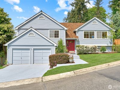 1404 S 290th Pl