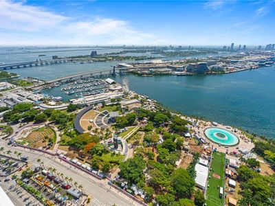 50 Biscayne Blvd APT 5210