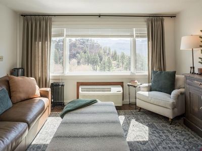 314 N Tamarron Drive #304