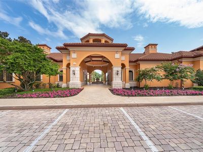 6141 METROWEST BOULEVARD #305