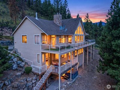 7371 Ridgeview Drive