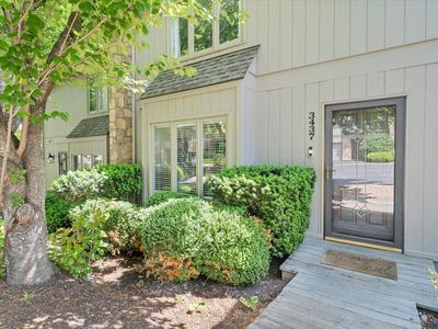 3437 Londonderry Ct