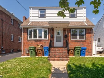 323 S Wood Ave