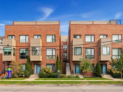 645 Custer Ave Unit 403
