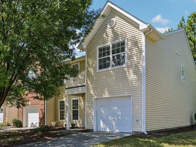 942 Shining Wire Way