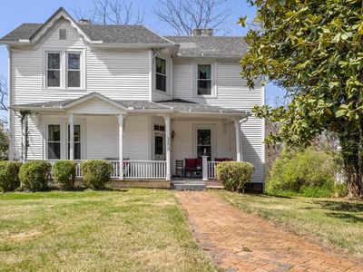 236 S Main St