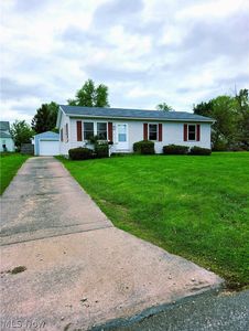 Property at 515 Bolivar Aly, Medina, OH