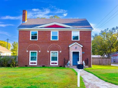 400 Shirley St