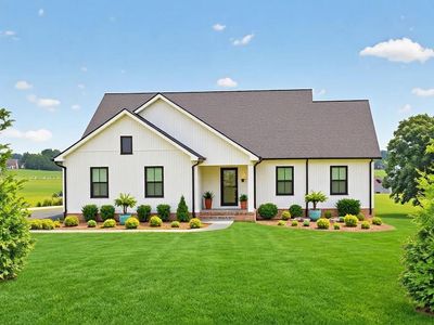 101 Gracelynn Cir