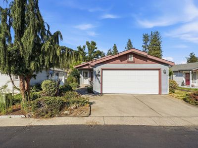 1001 W Sunny Creek Cir