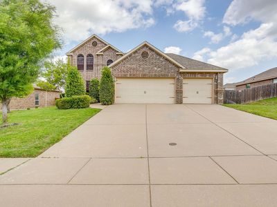 1537 Silverstone Dr