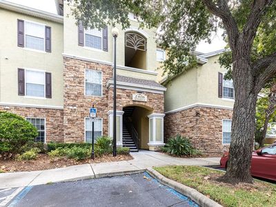 2406 Courtney Meadows Ct APT 303