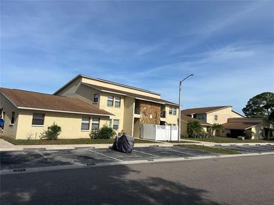 6301 58th St N APT 602