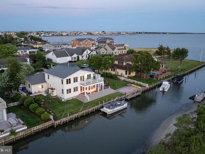 13 Venetian Dr
